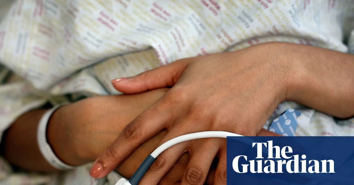 Cardiologists have agreed a new global definition of heart attacks to improve diagnosis for women